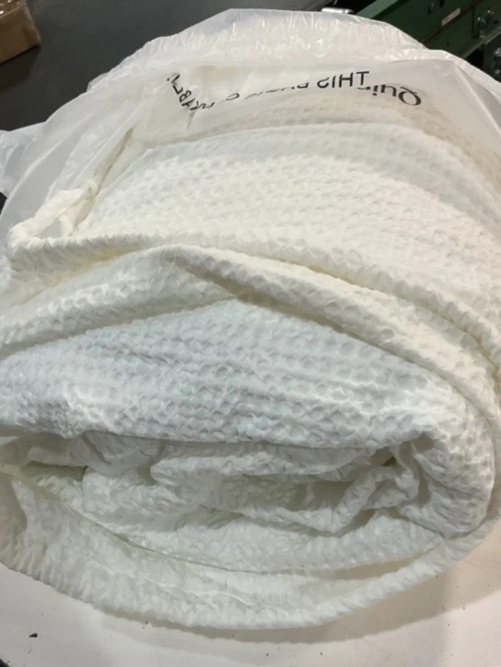 Quince Organic Luxe Honeycomb Duvet Cover Set Full Queen white